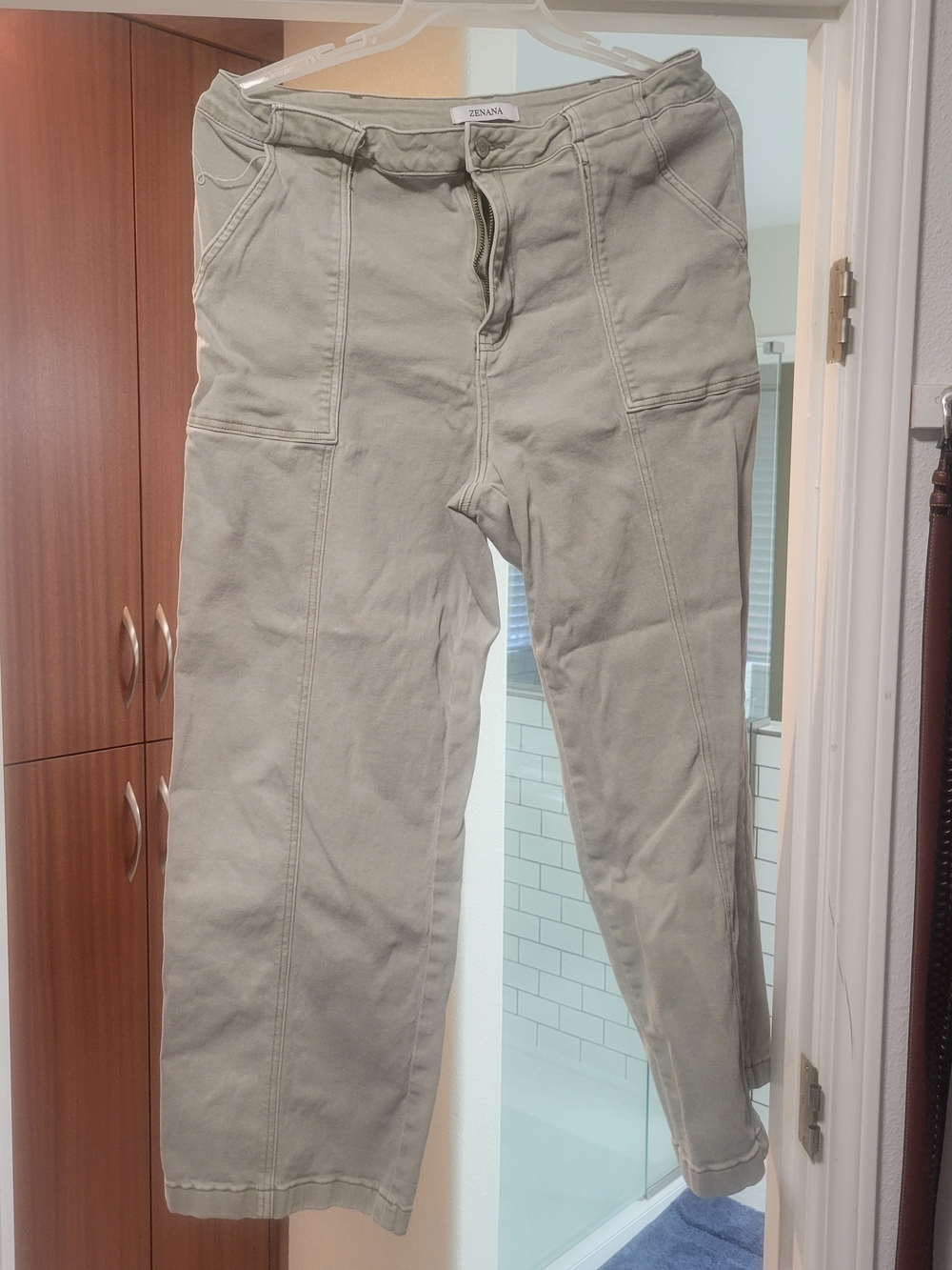 Zenana Outfitters Womens Pale Olive Utility Chinos